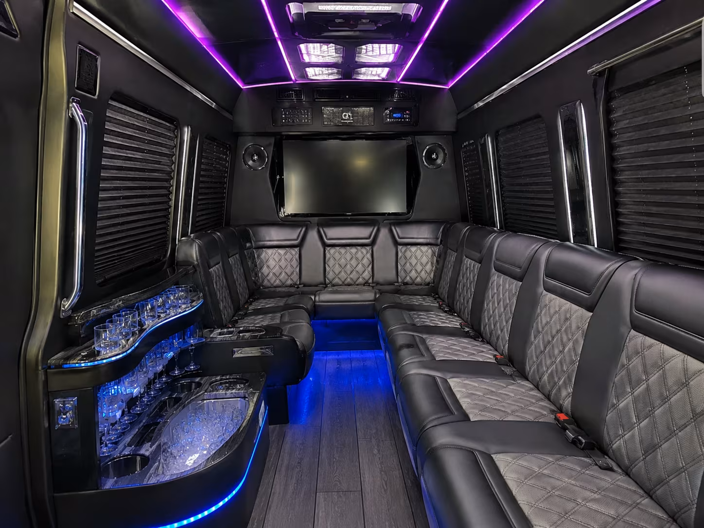 corporate and conference shuttle buses in melbourne florida